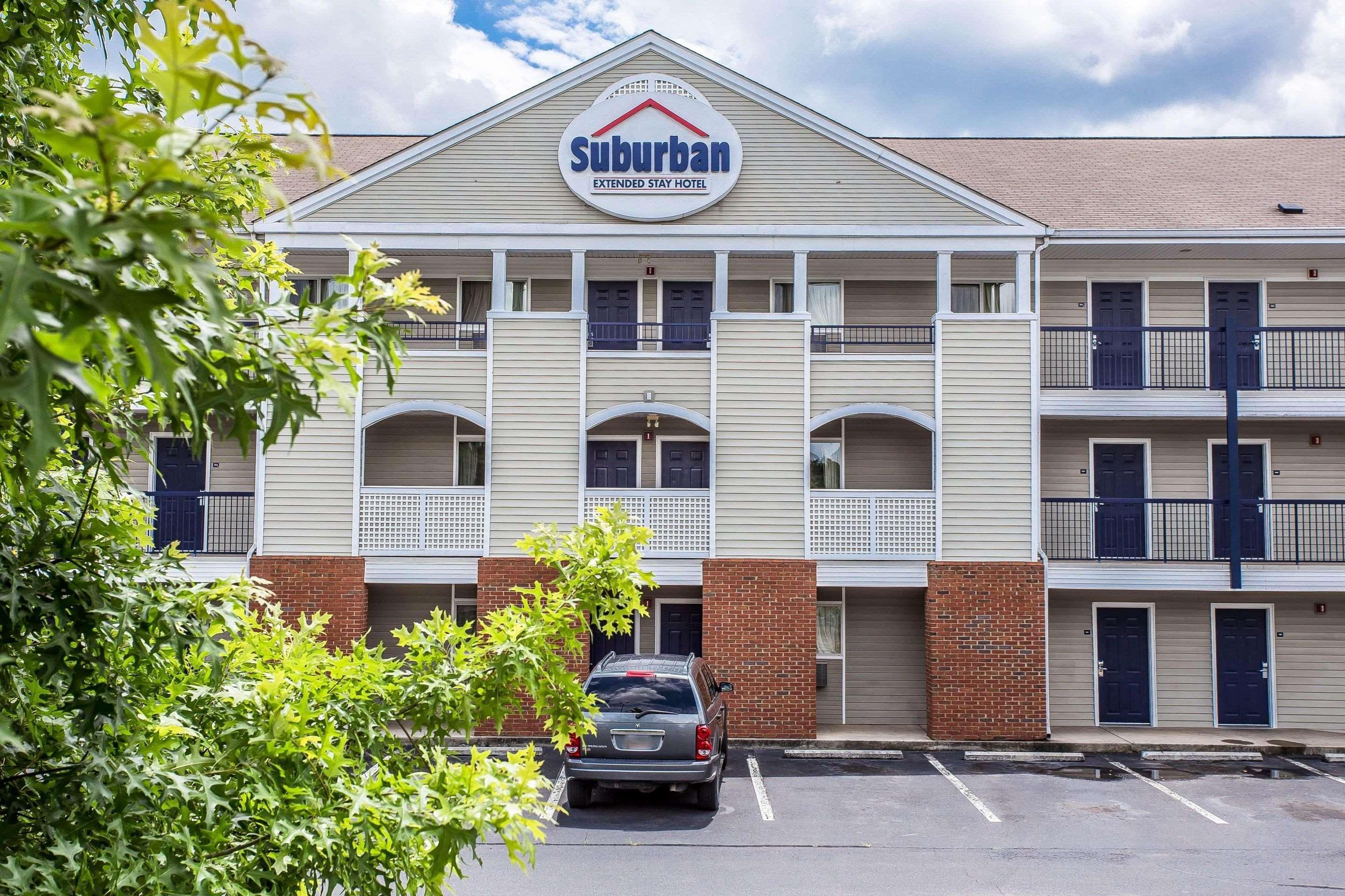 Suburban Studios Charlotte-Ballantyne Exterior photo